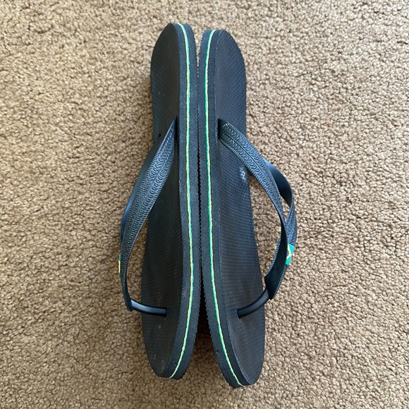 Flip Flops - Picture 4 of 4